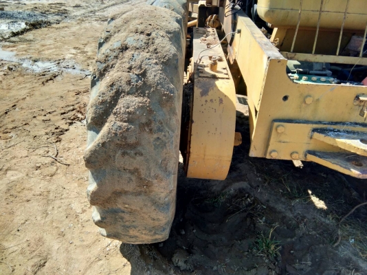 ขายด่วนรถเกรดแกเลียน 104B รถสวยใช้งานอยู่ทุกวัน