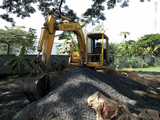 ขายรถขุดแบ็คโค PC60-5 KOMATSU เครื่องเดิมสภาพใช้งานประจำ