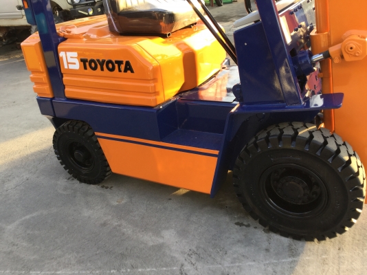 ขาย โตโยต้า รุ่น 5 เบนซิล 1.5 ตัน เสา 3 เมตร