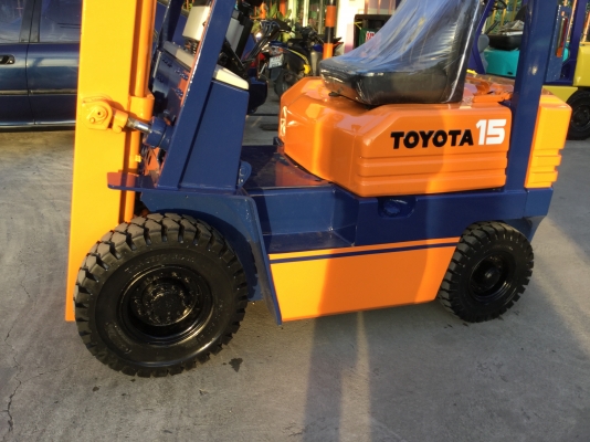 ขาย โตโยต้า รุ่น 5 เบนซิล 1.5 ตัน เสา 3 เมตร