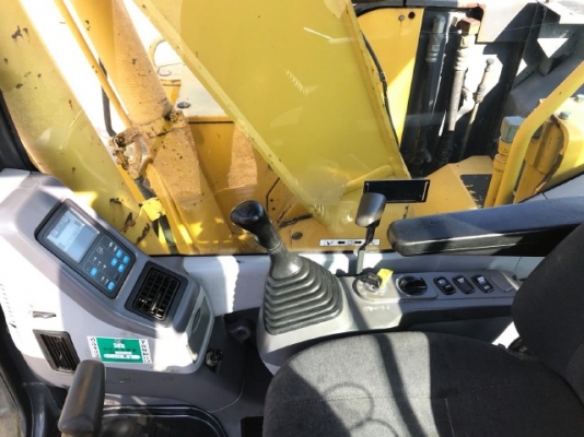 ขายรถแบคโฮ KOMATSU PC138US-2E1 ใบมีดดัน มีลายหัวกระแทก นำเข้าเองจากญี่ปุ่น สภาพสวยพร้อมใช้ มีVDOครับ ขายรถแบคโฮ KOMATSU PC138US-2E1 ใบมีดดัน มีลายหัวกระแทก นำเข้าเองจากญี่ปุ่น สภาพสวยพร้อมใช้ มีVDOครับ