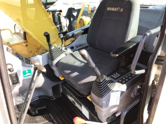 ขายรถแบคโฮ KOMATSU PC138US-2E1 ใบมีดดัน มีลายหัวกระแทก นำเข้าเองจากญี่ปุ่น สภาพสวยพร้อมใช้ มีVDOครับ ขายรถแบคโฮ KOMATSU PC138US-2E1 ใบมีดดัน มีลายหัวกระแทก นำเข้าเองจากญี่ปุ่น สภาพสวยพร้อมใช้ มีVDOครับ