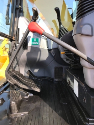 ขายรถแบคโฮ KOMATSU PC138US-2E1 ใบมีดดัน มีลายหัวกระแทก นำเข้าเองจากญี่ปุ่น สภาพสวยพร้อมใช้ มีVDOครับ ขายรถแบคโฮ KOMATSU PC138US-2E1 ใบมีดดัน มีลายหัวกระแทก นำเข้าเองจากญี่ปุ่น สภาพสวยพร้อมใช้ มีVDOครับ