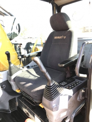 ขายรถแบคโฮ KOMATSU PC138US-2E1 ใบมีดดัน มีลายหัวกระแทก นำเข้าเองจากญี่ปุ่น สภาพสวยพร้อมใช้ มีVDOครับ ขายรถแบคโฮ KOMATSU PC138US-2E1 ใบมีดดัน มีลายหัวกระแทก นำเข้าเองจากญี่ปุ่น สภาพสวยพร้อมใช้ มีVDOครับ