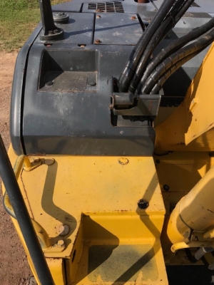 ขายรถแบคโฮ KOMATSU PC138US-2E1 ใบมีดดัน มีลายหัวกระแทก นำเข้าเองจากญี่ปุ่น สภาพสวยพร้อมใช้ มีVDOครับ ขายรถแบคโฮ KOMATSU PC138US-2E1 ใบมีดดัน มีลายหัวกระแทก นำเข้าเองจากญี่ปุ่น สภาพสวยพร้อมใช้ มีVDOครับ