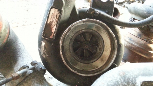 ขาย เทอร์โบ holset hy35 เก่านอกแท้ ลูกละ 12,000