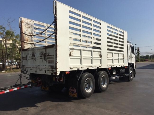 HINO S500 เครื่อง 344 แรง กลางปี 56 กระบะสามมิตรไม่ดั้มพ์ ท่อเอส ท้องอ่างมิเนียม ยางดีเรเดียล กระบะสามมิตรไม่ดั้มพ์ ใส่ของได้ 32.5ตัน สภาพรถเดิมๆ ทะเบียนพร้อม