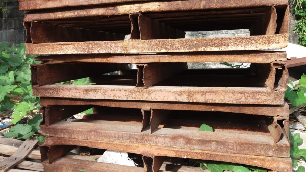 ขายพาเลสเหล็กก.ละ14.50บ.