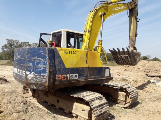 ขายด่วย PC100-5 ไฟฟ้ามียางจุด แอรหนาว เอกสารซื้อขาย สภาพพร้อมใช้