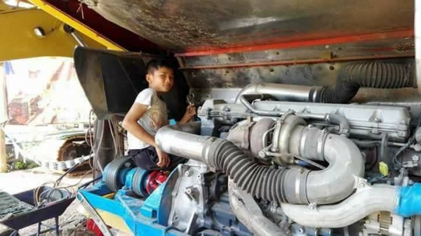 ขายรถเกี่ยวข้าว เกษตรพัฒนาปี53เครื่อง260Jo8c ปั๊ม23ช่วงล่าง12โรงงาน