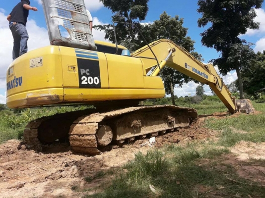 ขายรถขุดPC200-7โคมัสสุ บูมสวยสภาพพร้อมใช้งานเอกสารครบ