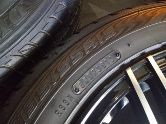 ขายล้อ B-55 ขอบ15 4รู100 พร้อมยาง DUNLOP LM704 195-55-15 ปี13 ดอกหนาจัด สภาพสวย ชุดละ 8,500 บาท