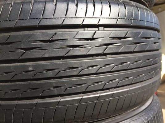 ขายยาง BRIDGESTONE GR-100 225-50-17 ปี16 ดอกหนาจัด ไม่มีปะ ไม่มีตำหนิ ชุดละ 6,900 บาท ขายยาง BRIDGESTONE GR-100 225-50-17 ปี16 ดอกหนาจัด ไม่มีปะ ไม่มีตำหนิ ชุดละ 6,900 บาท