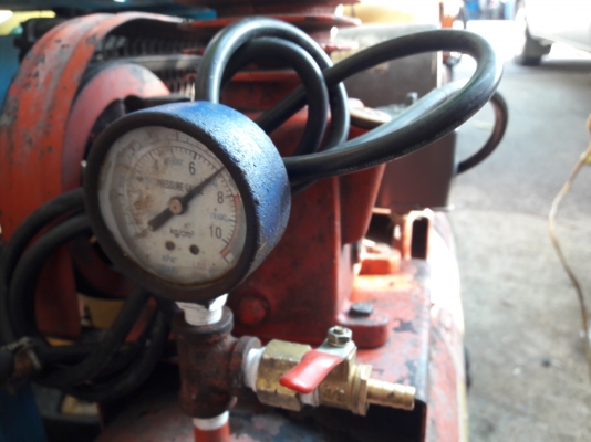 ขาย !! ปั้มลม.ยี่ห้อCY.ขนาด36ลิตร.สภาพเดิมพร้อมใช้งาน