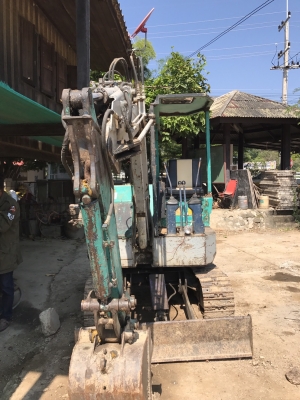 ขายด่วน komatsu pc 28 uu 5 บูมสไลคบน แท้กใหม่ ตัวเดินใหม่ เครืองดีปั้มแรง พร้อมใช้งานขาย185000