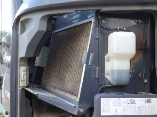 ขายรถขุดนำเข้าจากประเทศญี่ปุ่น kobelco sk125 yv06 แทรกกว้าง 60 cm สนใจติดต่อสอบถาม 0923309229 อีด