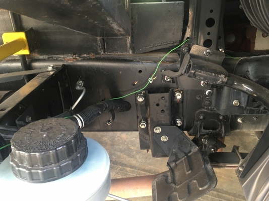 ขายด่วนFM8J 251 ปี57 วิ่งน้อย115000โล ดั้มมีระบบลาก สภาพสวยสดเดิมบาง ขายด่วนFM8J 251 ปี57 วิ่งน้อย115000โล ดั้มมีระบบลาก สภาพสวยสดเดิมบาง