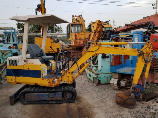 รถขุด  KOMATSU    PC05-6-6729-3D72 2G-07423  ติดต่อเบอร์  0813442824