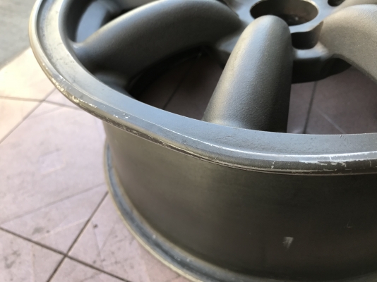 ล้อเเท้วาตานาเบ้ 16หน้า7หลัง8 4รู114สีเดิมเก่านอกสภาพตามรูปไม่มีซ่อมใดๆทั้งสิ้น