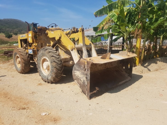 ขายรถตักล้อยาง JH63 รถใช้งานครับ