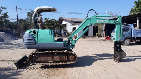 KOBELCO SK025-2  จองแล้วครับจาก จ.ชุมพร
