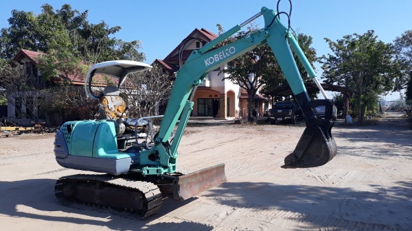 KOBELCO SK025-2  จองแล้วครับจาก จ.ชุมพร