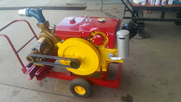 เครื่องสูบนํ้าKUBOTA ER-100N  15 ps เครื่องแน่นมาก