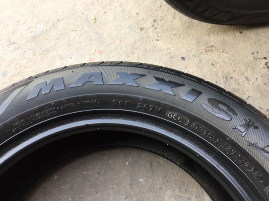 ยาง MAXXIS 185-60-15 ปี 15 ครบชุด 4 เส้น 2300 สภาพสวยๆไม่มีปะไม่บวมไม่กินข้าง ดอกยางเหลือเยอะเอาไปวิ ยาง MAXXIS 185-60-15 ปี 15 ครบชุด 4 เส้น 2300 สภาพสวยๆไม่มีปะไม่บวมไม่กินข้าง ดอกยางเหลือเยอะเอาไปวิ