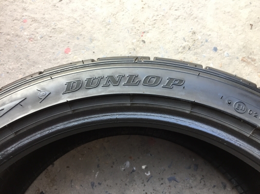 ยาง Dunlop 205-45-17 ปี 16 ครบชุด 4 เส้น 5000 สภาพสวยๆไม่บวมไม่กินข้าง ดอกยางเหลือเยอะเอาไปวิ่งกันใด้อีกยาวค่ะ ยาง Dunlop 205-45-17 ปี 16 ครบชุด 4 เส้น 5000 สภาพสวยๆไม่บวมไม่กินข้าง ดอกยางเหลือเยอะเอาไปวิ่งกันใด้อีกยาวค่ะ