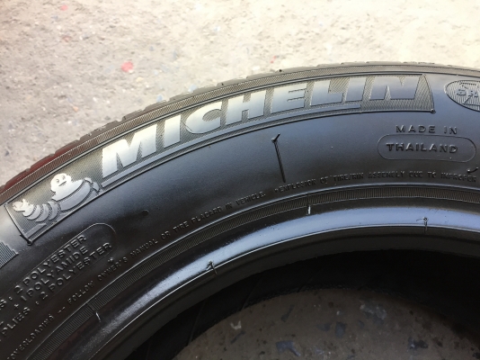 ยาง MICHELIN 195-65-15 ปี 15 ครบชุด 4 เส้น 3000 สภาพสวยๆไม่มีปะไม่บวมไม่กินข้าง ดอกยางเหลือเยอะเอาไป ยาง MICHELIN 195-65-15 ปี 15 ครบชุด 4 เส้น 3000 สภาพสวยๆไม่มีปะไม่บวมไม่กินข้าง ดอกยางเหลือเยอะเอาไป