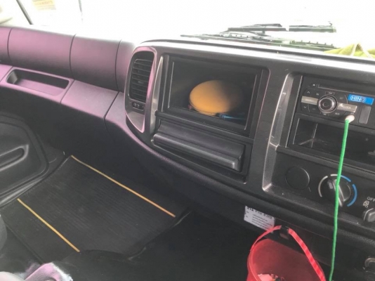 Hino 251 FM8J ปี 57 ไมล์น้อย 115,000โล มีระบบลาก เดิมๆบางๆ จัดได้ ดอกถูก ทะเบียนพร้อม Hino 251 FM8J ปี 57 ไมล์น้อย 115,000โล มีระบบลาก เดิมๆบางๆ จัดได้ ดอกถูก ทะเบียนพร้อม