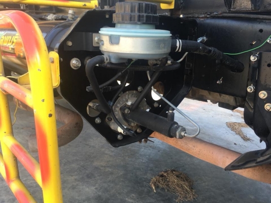 Hino 251 FM8J ปี 57 ไมล์น้อย 115,000โล มีระบบลาก เดิมๆบางๆ จัดได้ ดอกถูก ทะเบียนพร้อม Hino 251 FM8J ปี 57 ไมล์น้อย 115,000โล มีระบบลาก เดิมๆบางๆ จัดได้ ดอกถูก ทะเบียนพร้อม