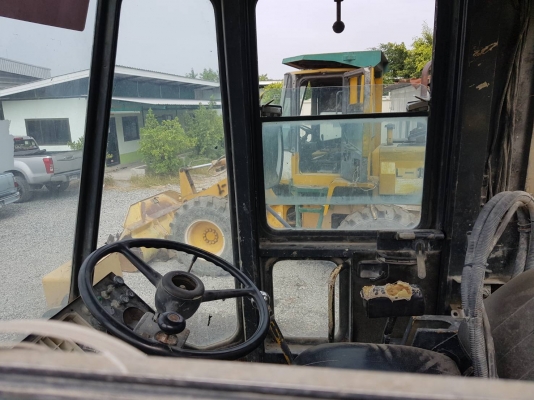 ขายด่วน komatsu wa150