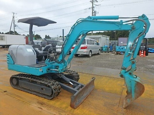 ขายแม็คโคร IHI 28J FROM JAPAN ปี1998 2000 ชั่วโมง  เครื่อง ISUZU คอลโทรลสั้น ลายหัวกระแทก พร้อมใช้งาน  ติดต่อ 063-9316985 ID LINE : 0639316985 ครับ