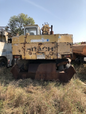 ขายรถขุดล้อยาง Hitachi เล่มทะเบียน ทำงานได้