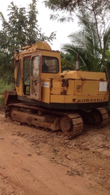 ขายรถแบคโฮ komatsu pc70-1สภาพพร้อมไช้