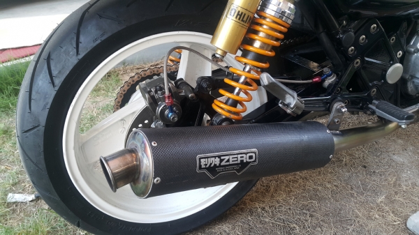 ขาย Kawasaki Zephyr400 ปี93 รถแท้ ทะเบียนแท้ กทม. โอนขนส่ง