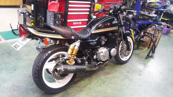ขาย Kawasaki Zephyr400 ปี93 รถแท้ ทะเบียนแท้ กทม. โอนขนส่ง