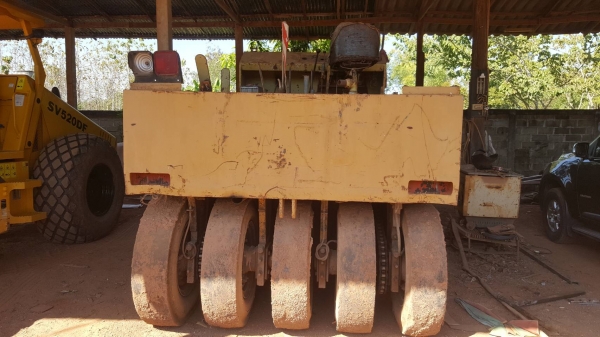 ขาย รถบดล้อยาง 9 ล้อ DYNAPAC CP20 เครื่องดี พร้อมใช้งาน เอกสารใบซื้อขาย ขาย รถบดล้อยาง 9 ล้อ DYNAPAC CP20 เครื่องดี พร้อมใช้งาน เอกสารใบซื้อขาย