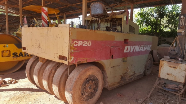 ขาย รถบดล้อยาง 9 ล้อ DYNAPAC CP20 เครื่องดี พร้อมใช้งาน เอกสารใบซื้อขาย ขาย รถบดล้อยาง 9 ล้อ DYNAPAC CP20 เครื่องดี พร้อมใช้งาน เอกสารใบซื้อขาย
