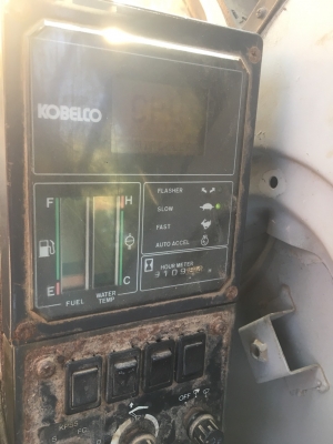 แบคโฮล KOBELCO SK120-3 รุ่นยอดนิยม บูมอาร์มสลักดีสวยไร้ที่ติ โซ่หนา ใบครบ ช่วงล่างเต็ม เครื่องดี ไฟฟ้ามี ทำงานเร็วมาก มีคลิป VDO กาาทำงานค่ะ แบคโฮล KOBELCO SK120-3 รุ่นยอดนิยม บูมอาร์มสลักดีสวยไร้ที่ติ โซ่หนา ใบครบ ช่วงล่างเต็ม เครื่องดี ไฟฟ้ามี ทำงานเร็วมาก มีคลิป VDO กาาทำงานค่ะ