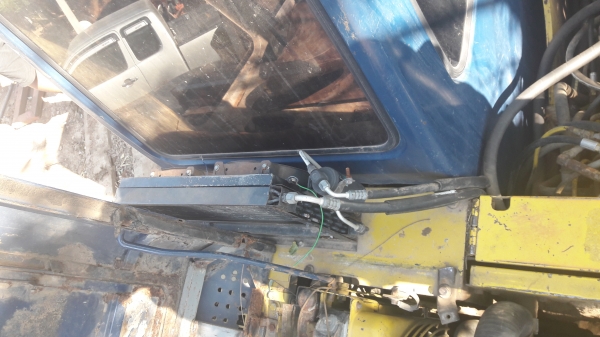 แบคโฮล KOBELCO SK120-3 รุ่นยอดนิยม บูมอาร์มสลักดีสวยไร้ที่ติ โซ่หนา ใบครบ ช่วงล่างเต็ม เครื่องดี ไฟฟ้ามี ทำงานเร็วมาก มีคลิป VDO กาาทำงานค่ะ แบคโฮล KOBELCO SK120-3 รุ่นยอดนิยม บูมอาร์มสลักดีสวยไร้ที่ติ โซ่หนา ใบครบ ช่วงล่างเต็ม เครื่องดี ไฟฟ้ามี ทำงานเร็วมาก มีคลิป VDO กาาทำงานค่ะ