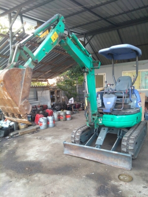 ส่งลูกค้าหนองจอกแล้ว รถแบคโฮ KOMATSU PC20 MR-1 รถเก่านอกพึ่งนำเข้ามา ยังไม่เคยใช้งานในไทย สภาพเดิมๆ เครื่องดี ปั๊มดี ระบบสมบูรณ์ คอนโทลสั้น ปั๊มนิ้ว ชม.การทำงาน 3,000+ ชม. สภาพพร้อมใช้งาน มีเอกสารใบอินวอยซ์