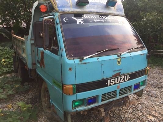 ขายหัวเก๋ง..ของอีซูซุNKR เอาไปเก็บนิด ขายหัวเก๋ง..ของอีซูซุNKR เอาไปเก็บนิด