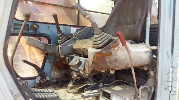 ขาย HITACHI EX 200-3 ไฟฟ้าตัดเอกสารซ์้อขาย ขาย HITACHI EX 200-3 ไฟฟ้าตัดเอกสารซ์้อขาย