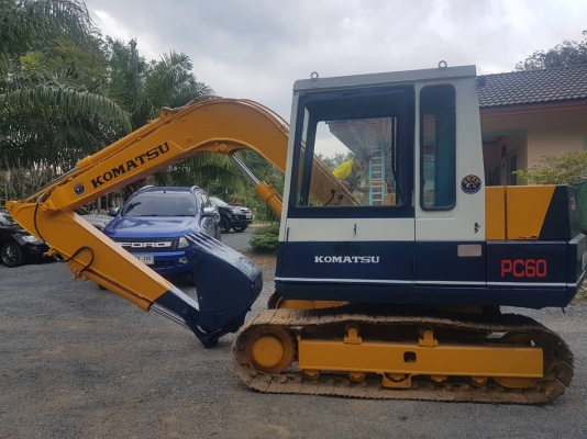 KOMATSU PC60-5 รถสวยๆ เครื่องดี มีหัวคีบและบุ้งกี๋ พร้อมใช้งาน ราคาต่อรองได้ 0872976734 KOMATSU PC60-5 รถสวยๆ เครื่องดี มีหัวคีบและบุ้งกี๋ พร้อมใช้งาน ราคาต่อรองได้ 0872976734
