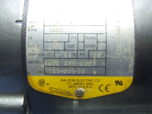 ขายปั้มเคมีของเหลวหัวแสตนเรท  ขับเครื่อนใบพัดด้วยแม่เหล็ก1 แรง USA