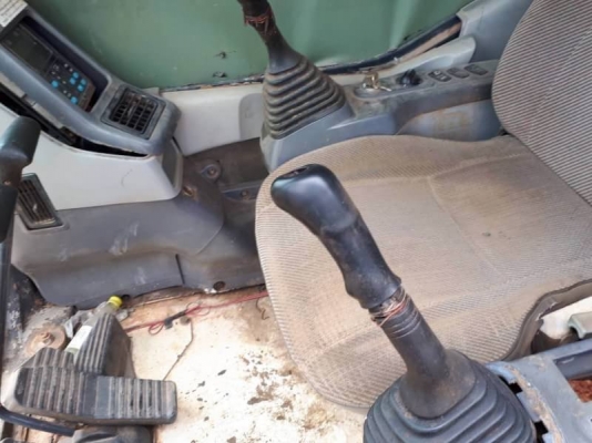 ขาย 895,000 บาท KOMATSU PC200-7 บูมยาว 18 เมตร ทำงาน 24,xxx ชม เครื่องดี ปั้มแรง โช่หนา เอวแน่น ไฟฟ้าครบ เอกสารอินวอยท์ รถอยู่ จ.ปทุมธานี โทร 0610710295 ขาย 895,000 บาท KOMATSU PC200-7 บูมยาว 18 เมตร ทำงาน 24,xxx ชม เครื่องดี ปั้มแรง โช่หนา เอวแน่น ไฟฟ้าครบ เอกสารอินวอยท์ รถอยู่ จ.ปทุมธานี โทร 0610710295