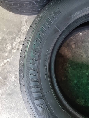 205/70R15 BRIDGESTONE DURAVIS R611 ชุด 4 เส้น โทร.081-427-3941 ไอดีไลน์ 0814273941 205/70R15 BRIDGESTONE DURAVIS R611 ชุด 4 เส้น โทร.081-427-3941 ไอดีไลน์ 0814273941