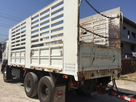 360ปี56 ไม่ดั๊มพ์กระบะสามมิตร สภาพสวยสีเดิมๆจากห้าง ใส่ของได้32ตัน600